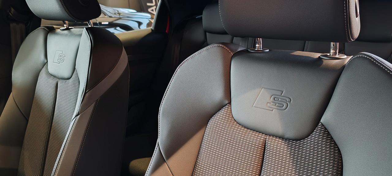 Audi A1 allstreet 30 TFSI Identity Contrast S- Line