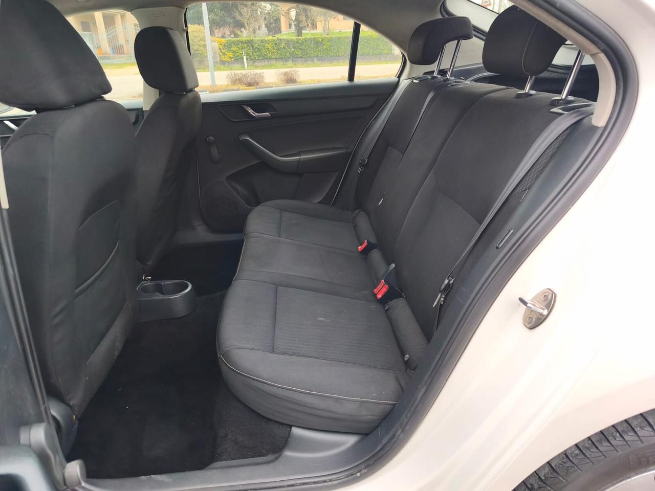 Skoda Rapid 1.6 TDI 105 CV Accetto Permute