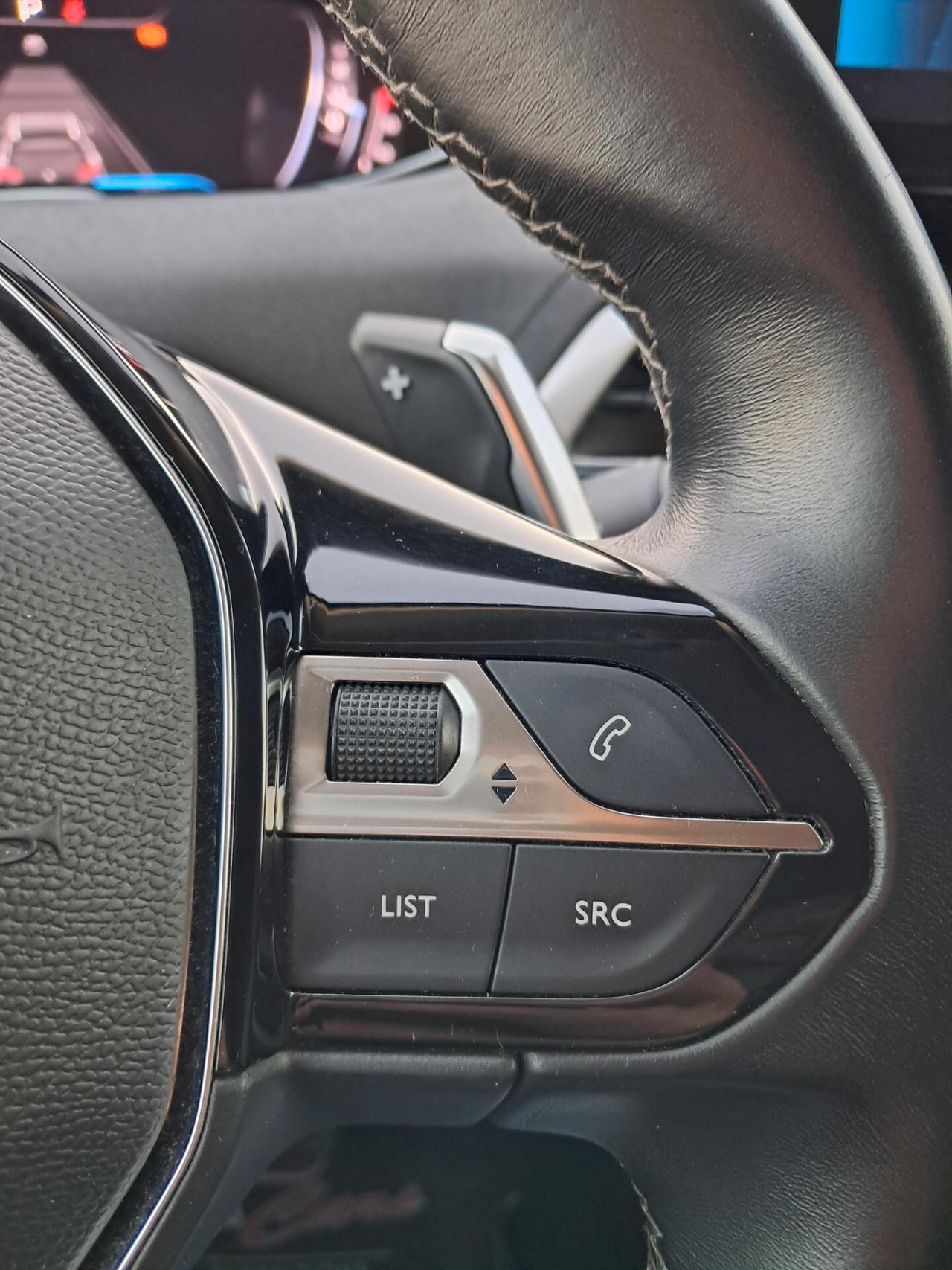 Peugeot 3008 BlueHDi 130cv EAT8 Allure *LED-PELLE-NAVY*