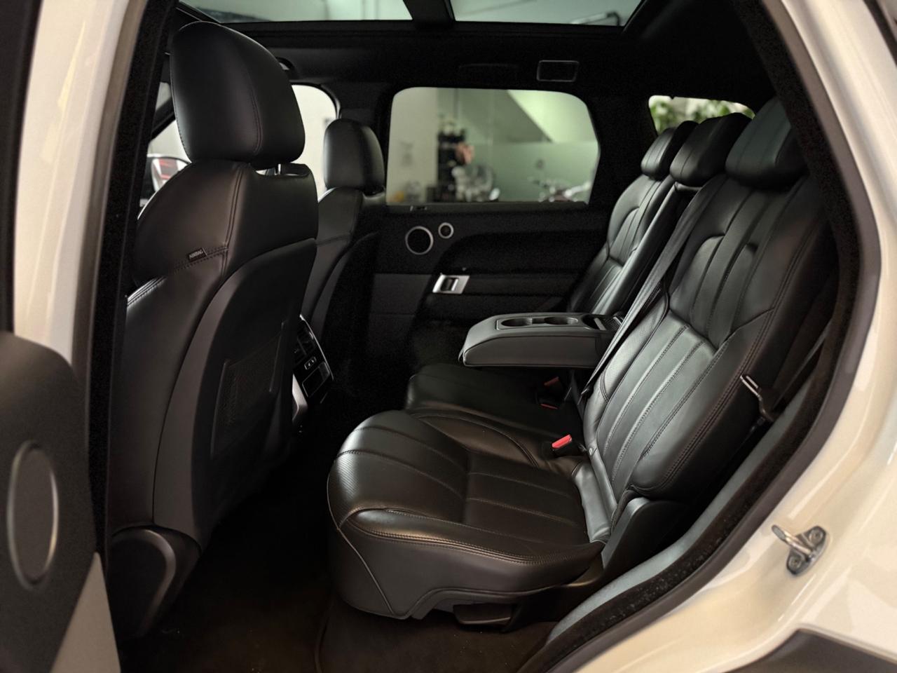 Land Rover Range Rover Sport 3.0 SDV6 HSE Dynamic