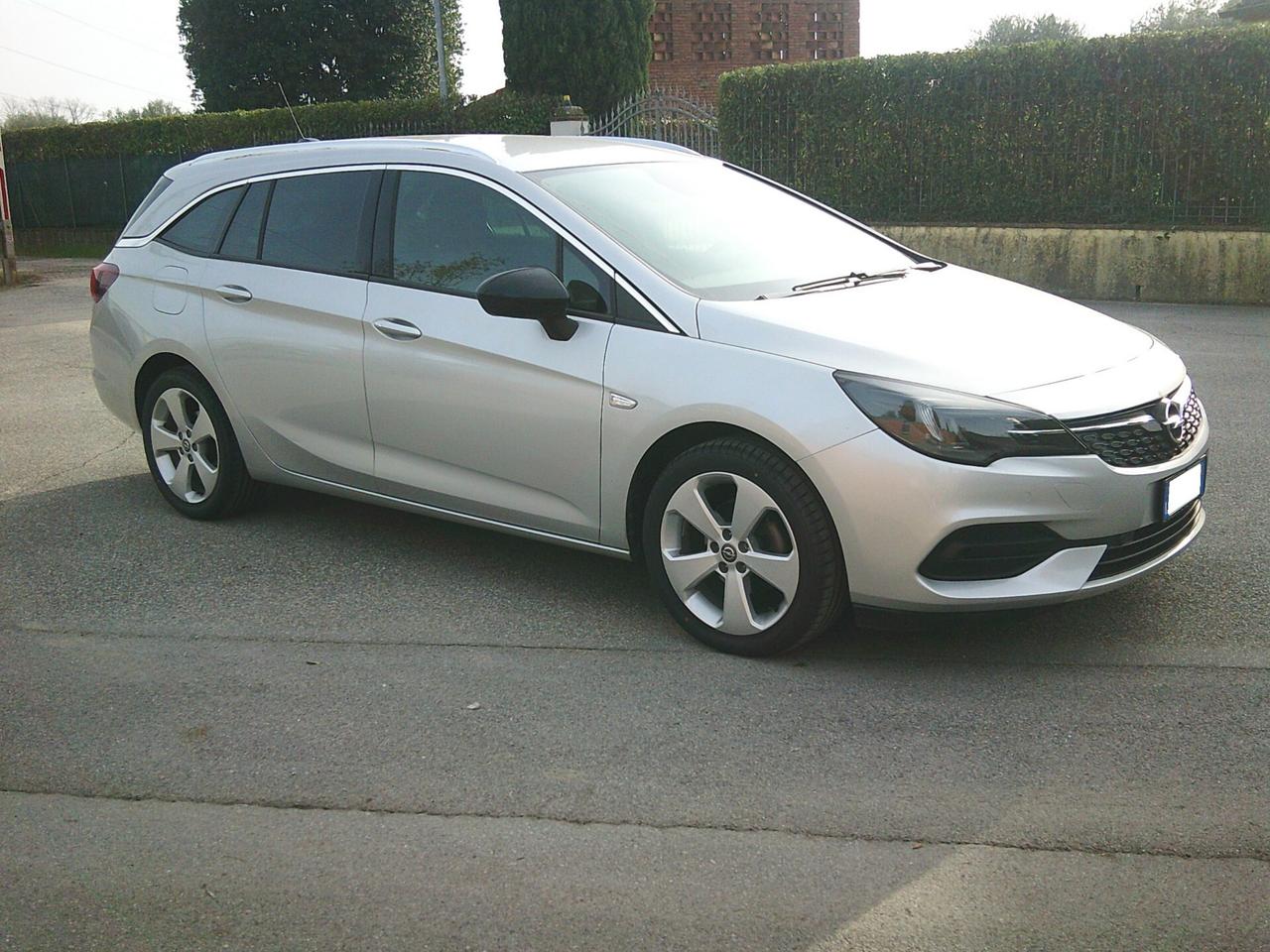 Opel Astra 1.5 CDTI 105 CV S&S Sports Tourer Business Elegance