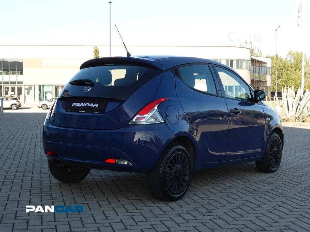 Lancia Ypsilon 1.2 69 CV 5 porte GPL Ecochic Unyca