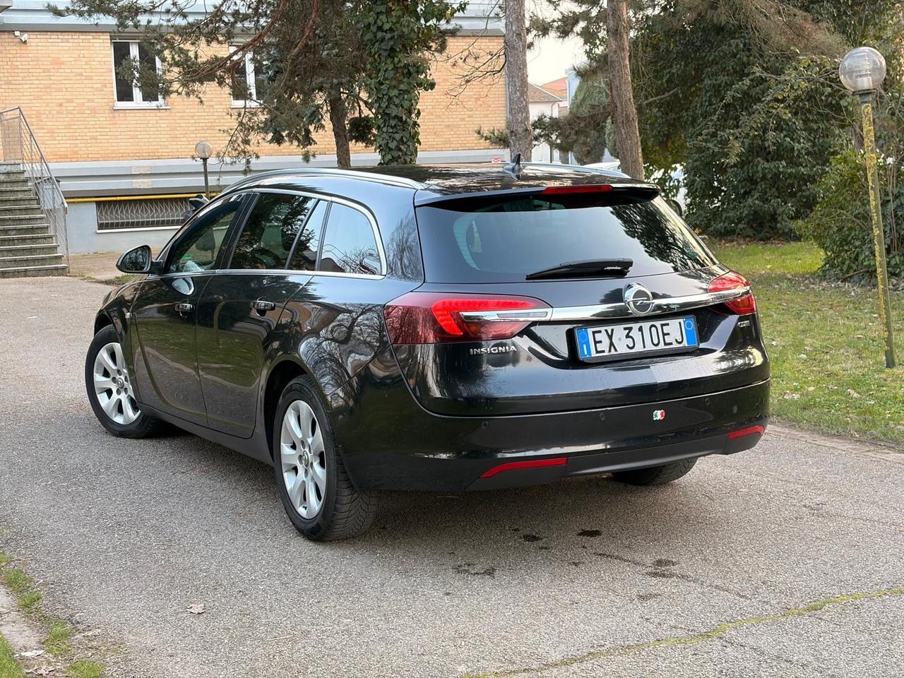 Opel Insignia 2.0 CDTI 163CV Start&Stop Sports Tourer Cosmo