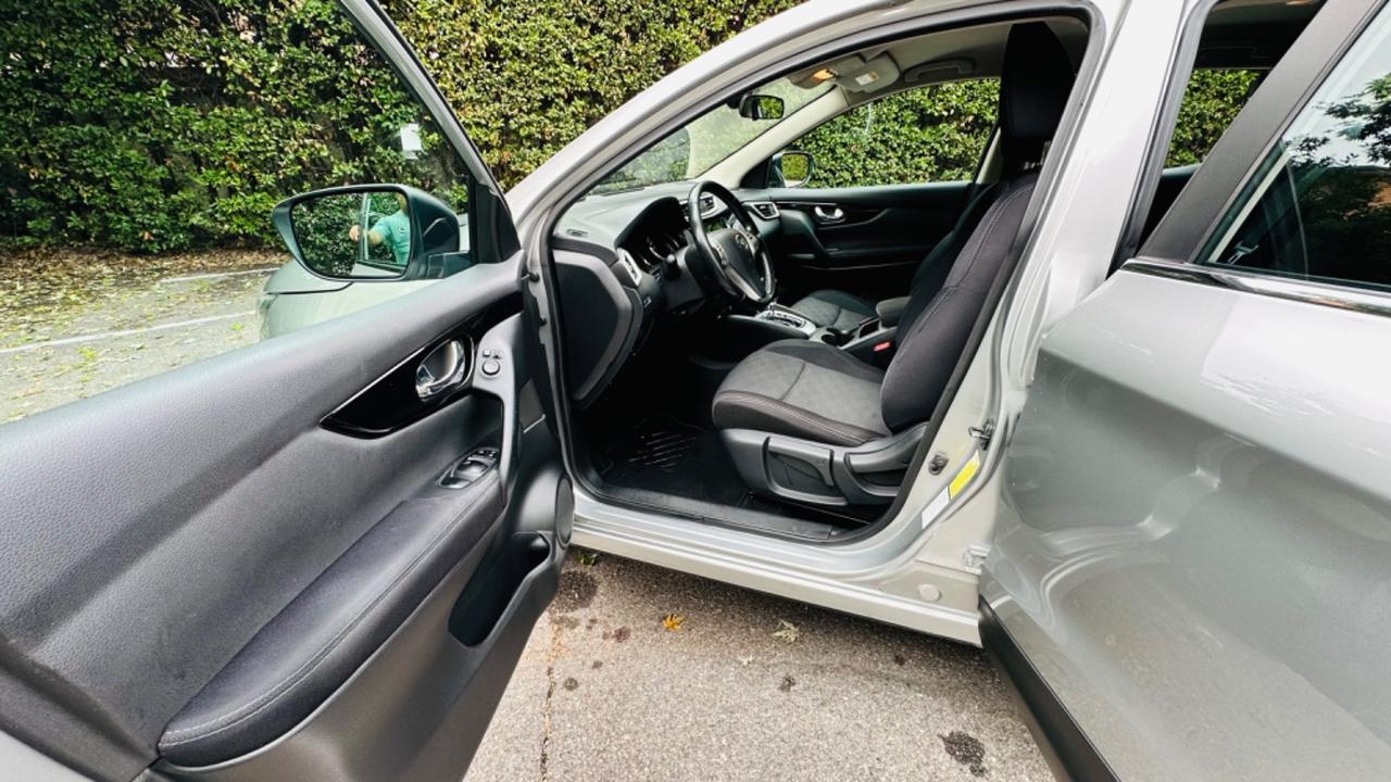 Nissan Qashqai 130CV.Gancio di traino omologato.EURO 6B