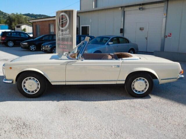 Mercedes SL 230 w113 pagoda da concorso