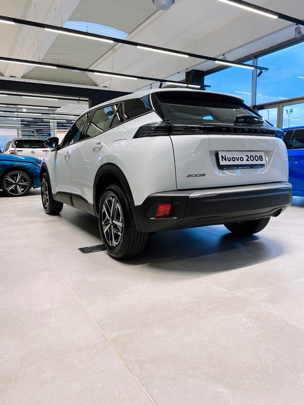 Peugeot 2008 Hybrid 145 e-DCS6 Style