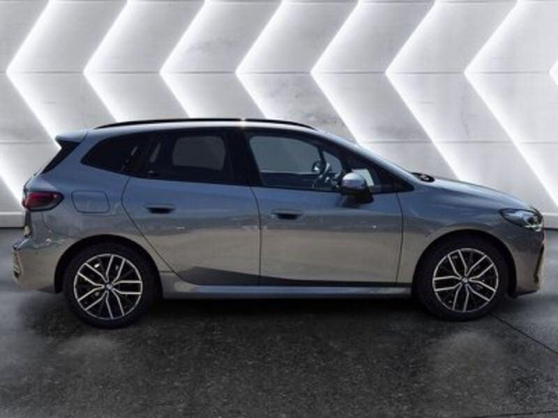 BMW Serie 2 Active Tourer 220i Active Tourer mhev 48V Msport auto