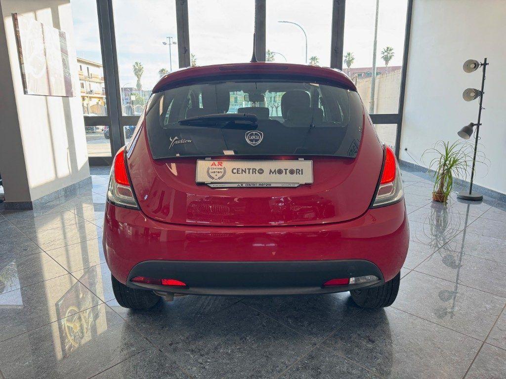 Lancia Ypsilon 1.2 69 CV 5 porte GPL Ecochic Elefantino Blu