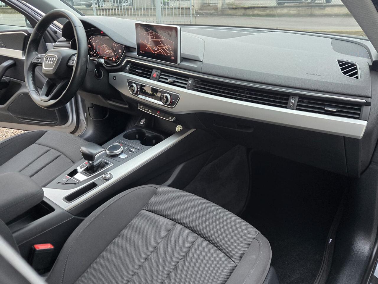 Audi A4 AVANT 2.0TDI SPORT 150 CV S-TRINIC