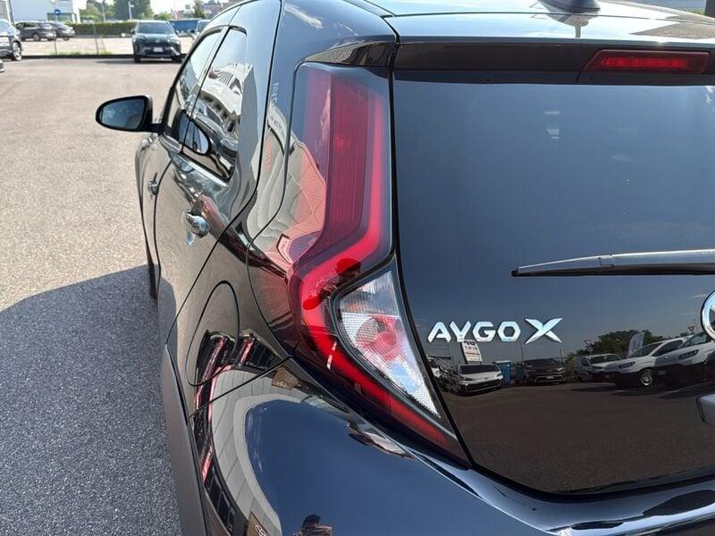 Toyota Aygo X 1.0B (72 CV) Limited