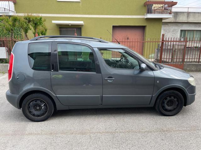 SKODA Roomster 1.4 GPL GANCIO TRAINO/NEOPATENTATO