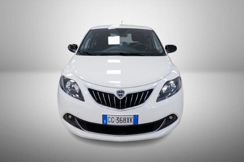 Lancia Ypsilon 1.0 firefly hybrid Gold s&s 70cv