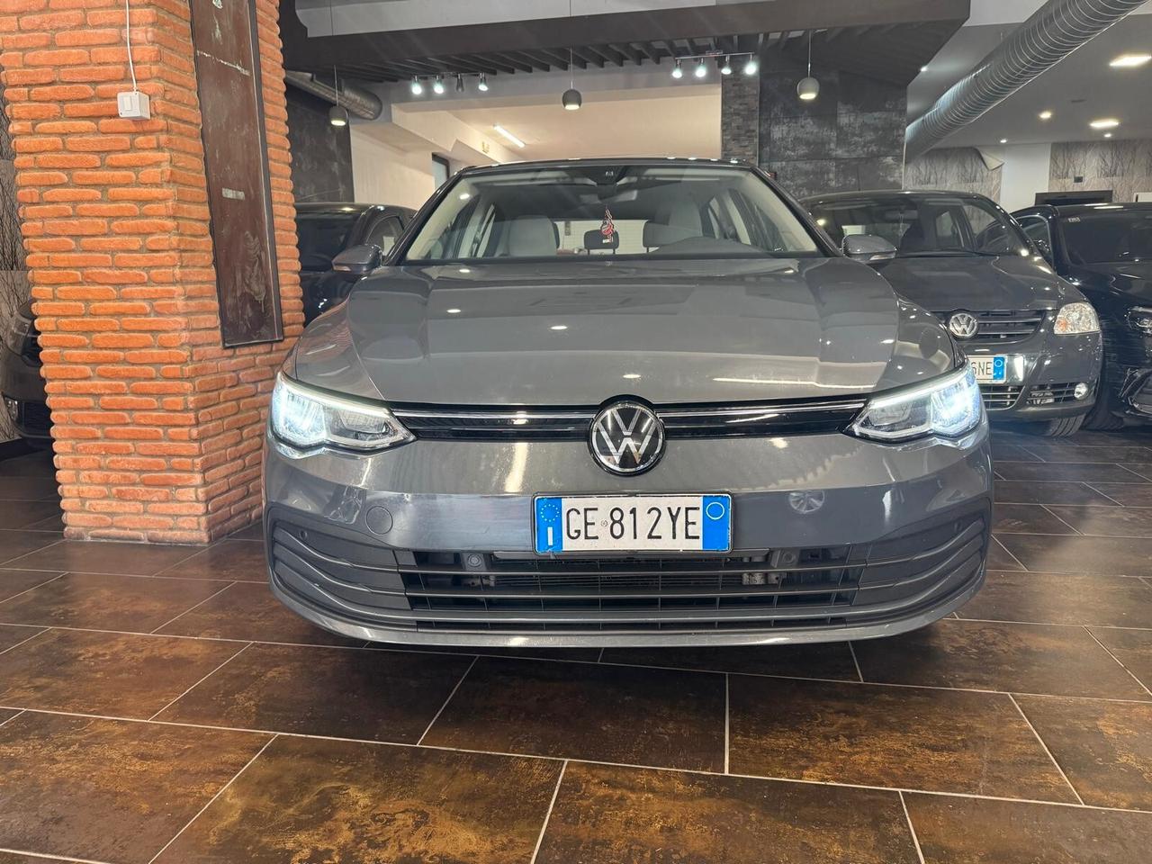 Volkswagen Golf 1.5 eTSI 130 CV EVO ACT DSG Life