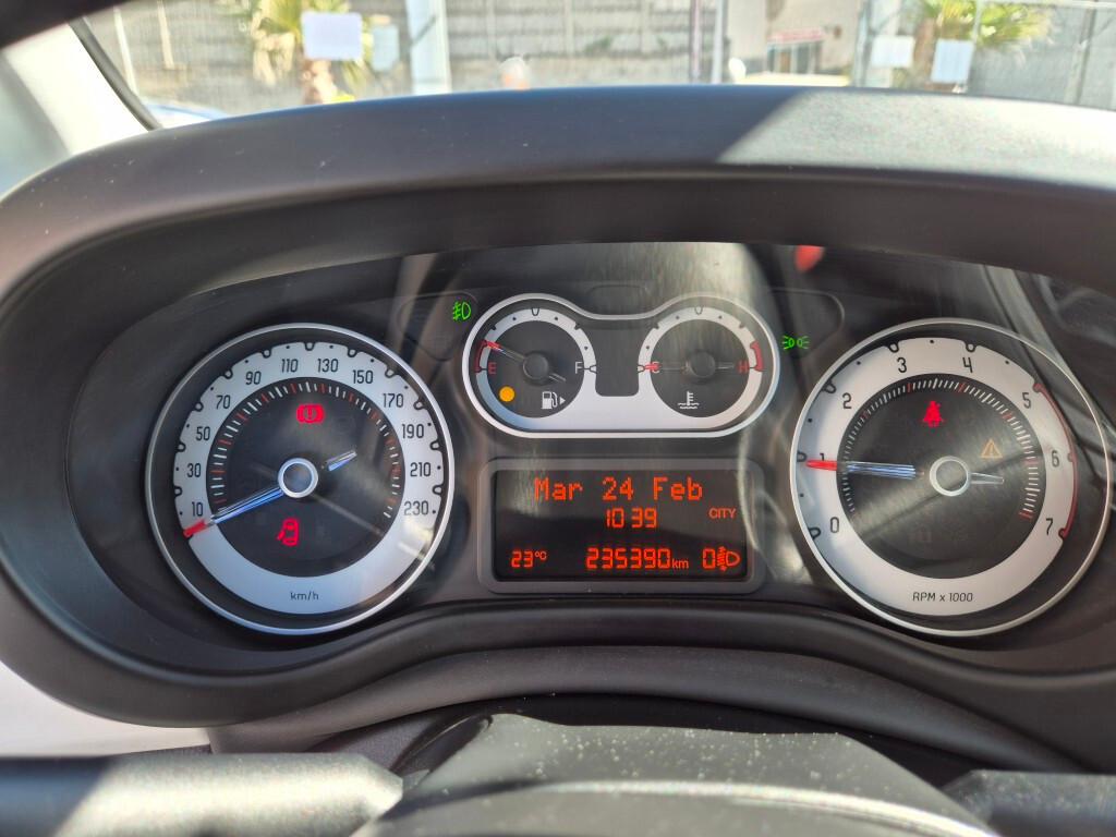 Fiat 500L 1.6 Multijet 120CV e6 N1 AUTOCARRO