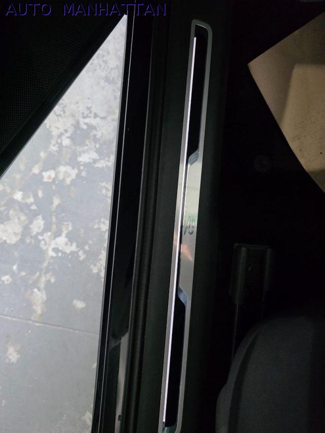 VOLKSWAGEN Tiguan 2.0 TDI 150 CV SCR DSG 4MOTION R-Line