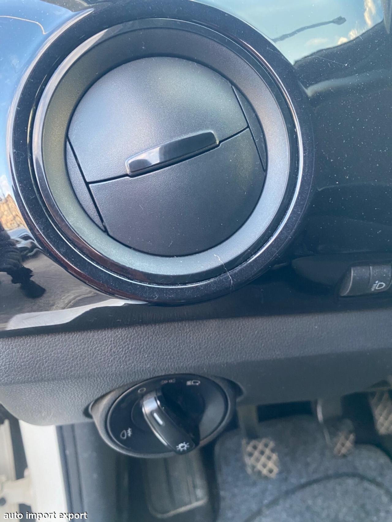 Volkswagen up! 1.0 EcoM GAS 2014 TAGLIANDATA