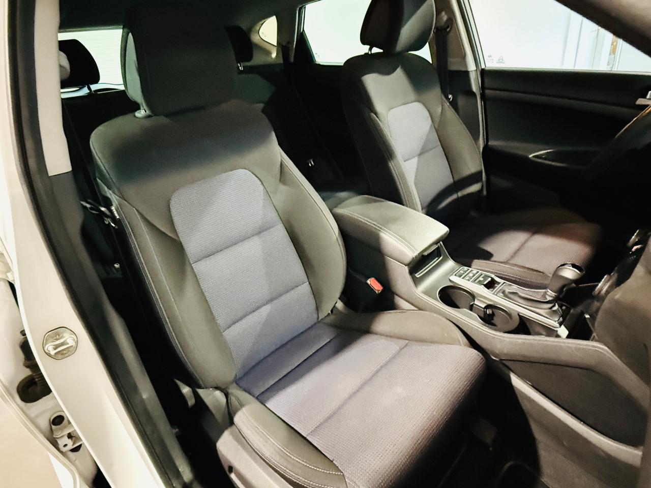 Hyundai Tucson 1.7 CRDi DCT Sound Edition*AUTOMATICA*