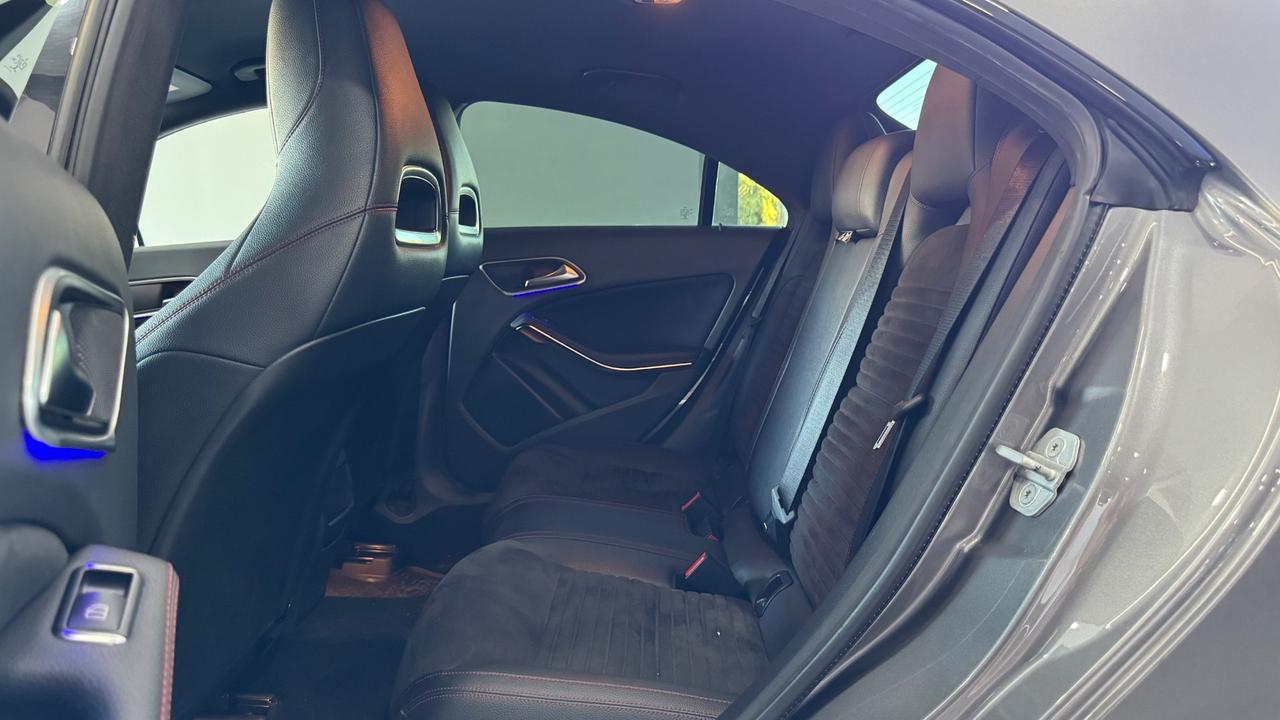 Mercedes-benz CLA 220 d Premium Amg-2017