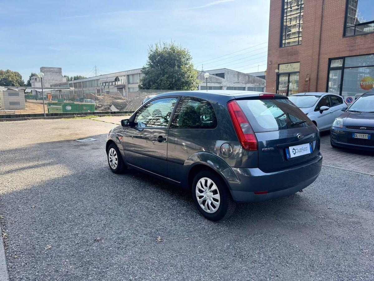 Ford Fiesta V 2006 1.2 Ghia 3p