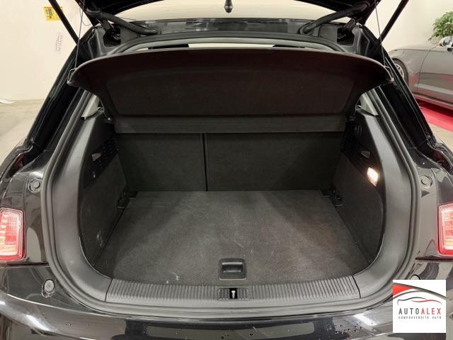AUDI - A1 1.4 tfsi S-line 122cv