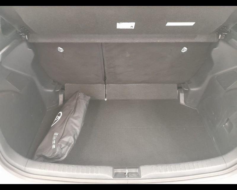 Toyota Yaris IV 1.5h Style