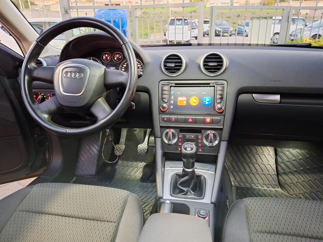 Audi A3 SPB 1.6 TDI 105 CV CR Ambition