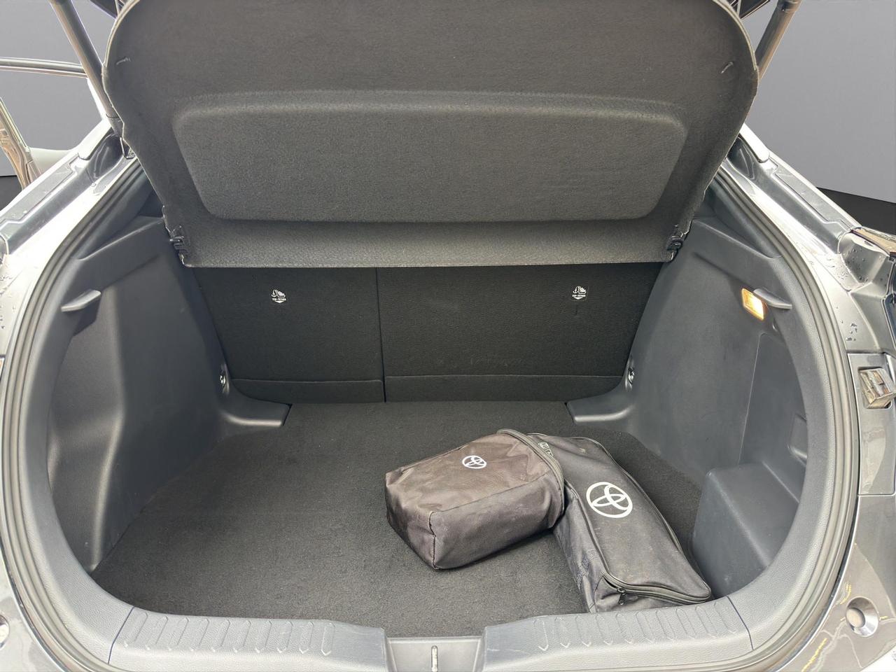 Toyota C-HR 2.0 hev GR Sport awd e-cvt