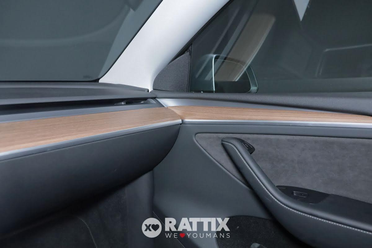 Tesla Model Y Long Range Dual Motor awd + tetto panoramico