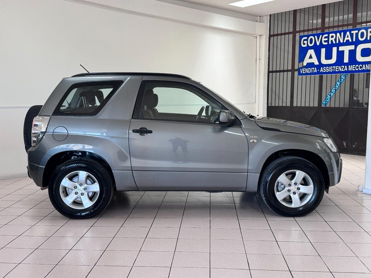 Suzuki Grand Vitara 1.9 DDiS 3 porte GANCIO TRAINO + RIDOTTE