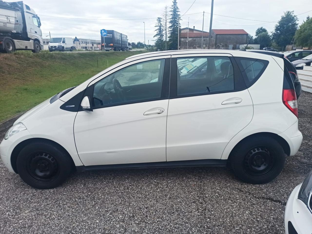 SOLO 112.000 KM neopatentati CLASSE A MERCEDES permute GARANZIA