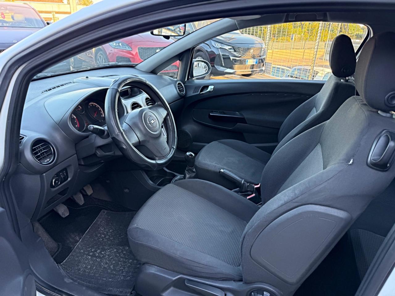 Opel Corsa 1.2 3 porte Sport Garanzia 12 Mesi