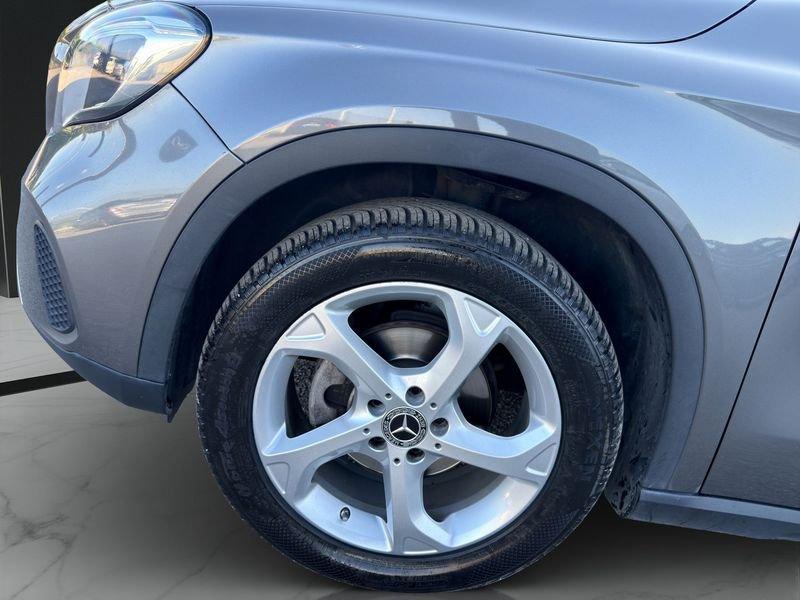 Mercedes-Benz GLA GLA 200d Sport 4matic