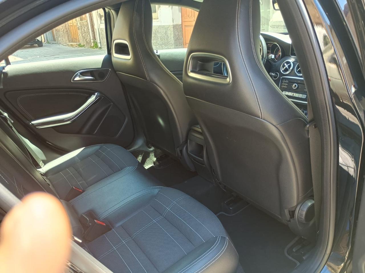 Mercedes-benz A 180 A 180 d Automatic Sport