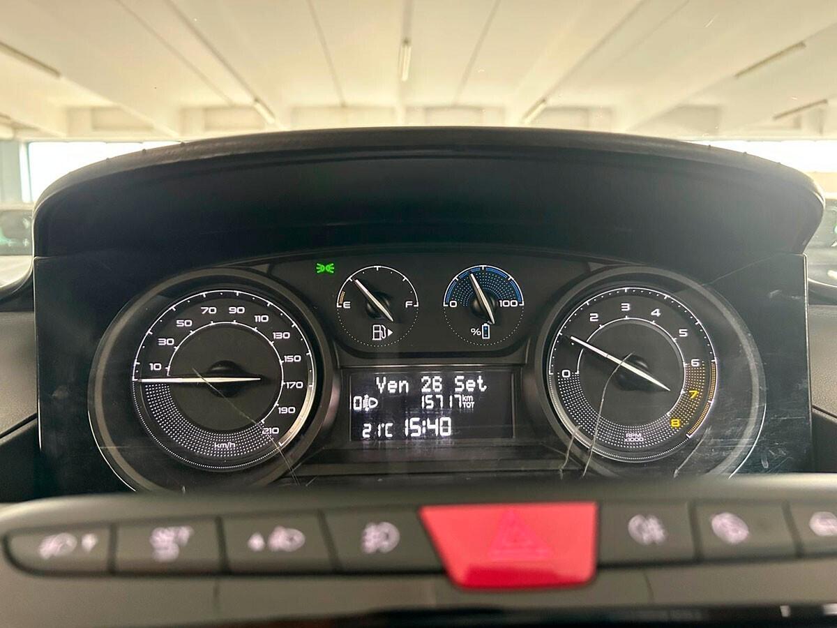 Lancia Ypsilon 1.0 FireFly 5 porte S&S Hybrid Ecochic Gold