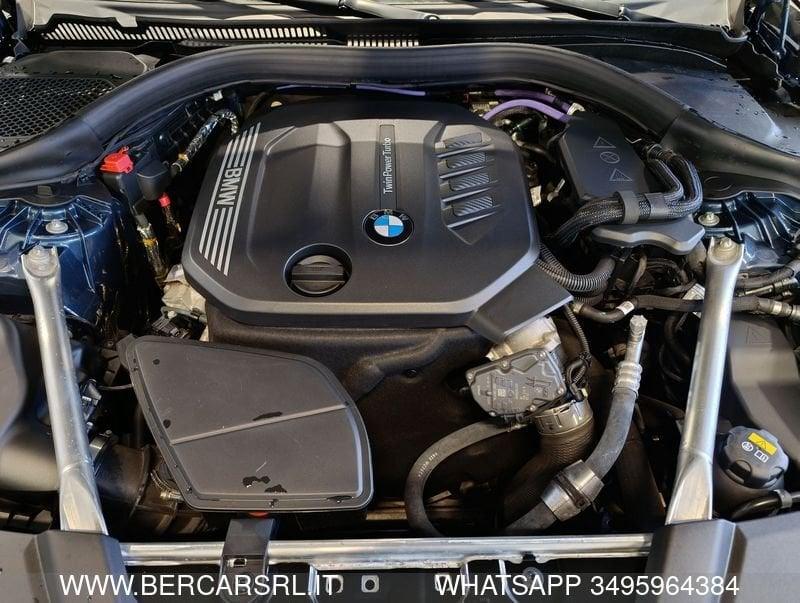 BMW Serie 5 520d 48V xDrive Business*LED*PACCHETTO LUCI*SEDILI IN PELLE*PDC*TELECAMERA*