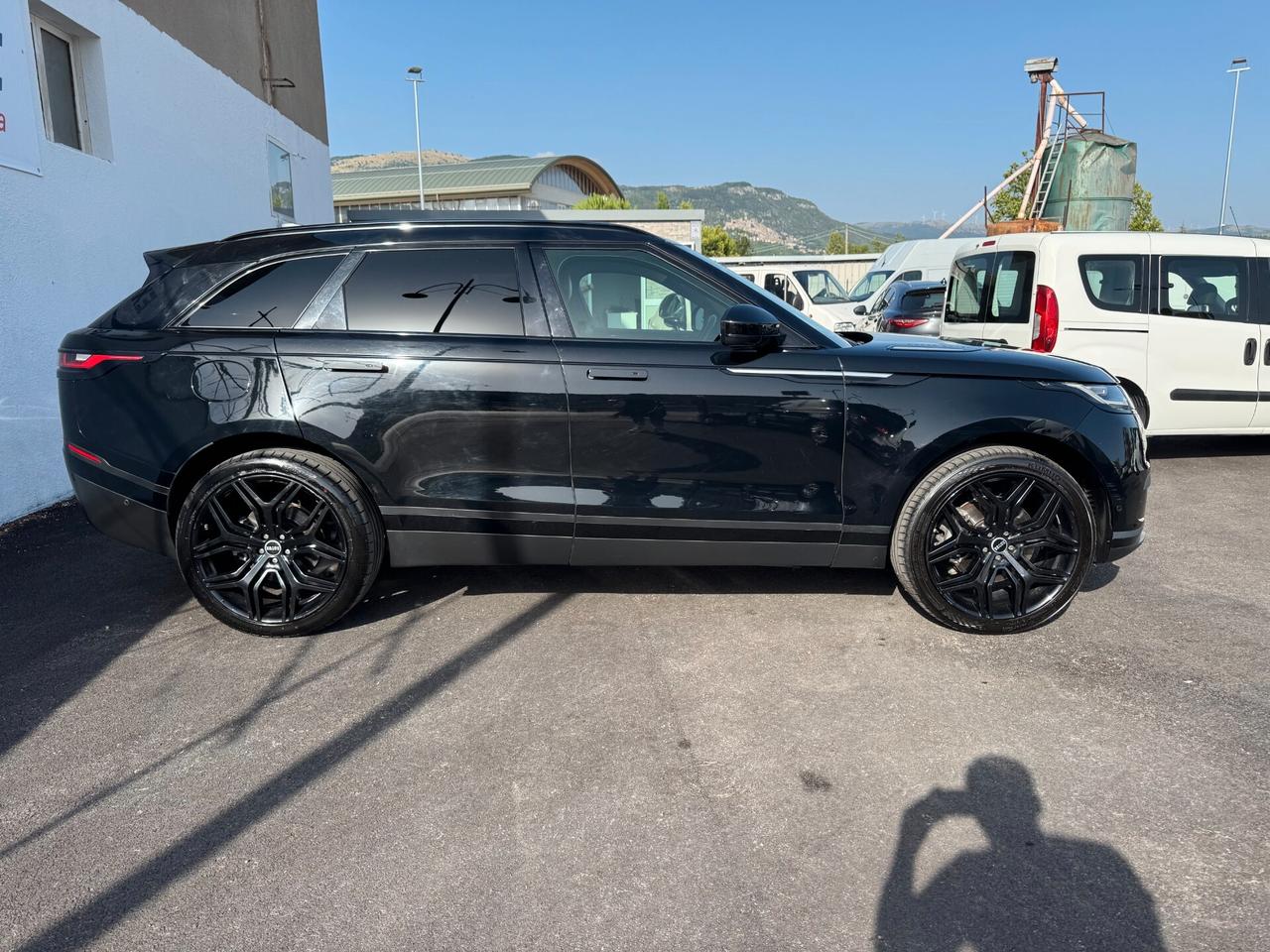 Land Rover Range Velar 2.0D I4 240 CV R-Dynamic HSE