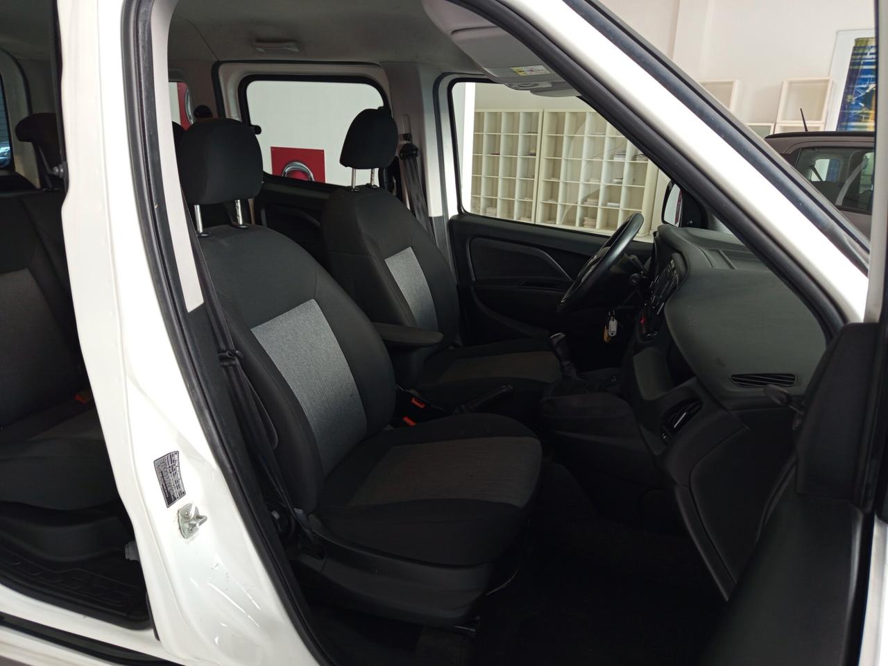 FIAT DOBLO 1.3 MTJ 95CV 5 POSTI 9900eiro+iva