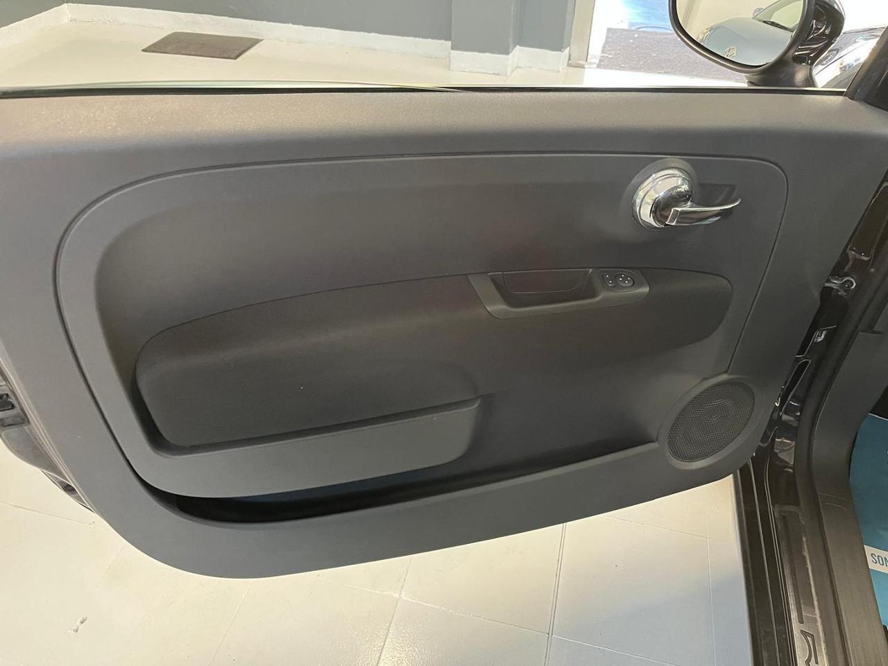 FIAT 500C C 1.2 Lounge