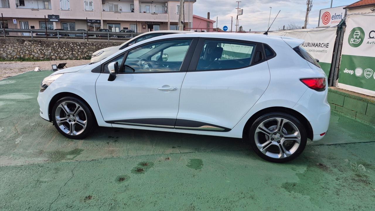 Renault Clio 1.5 dci 75 CV 5 Energy Duel