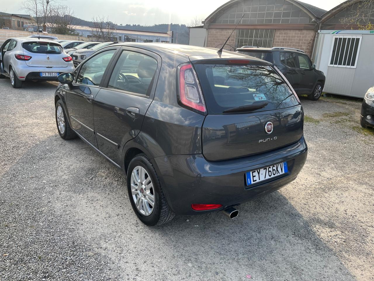 Fiat Punto 1.2 8V 5 porte Lounge 2015 123.000 km