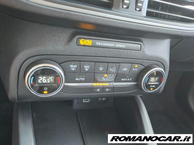 FORD Focus 1.5 120 AT8 Business Navy-Telecamera