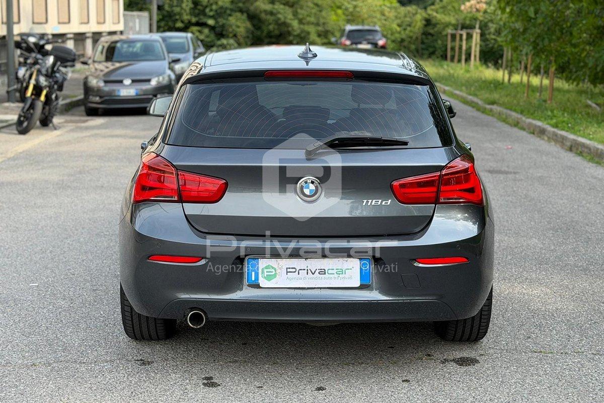 BMW 118d 5p. Advantage