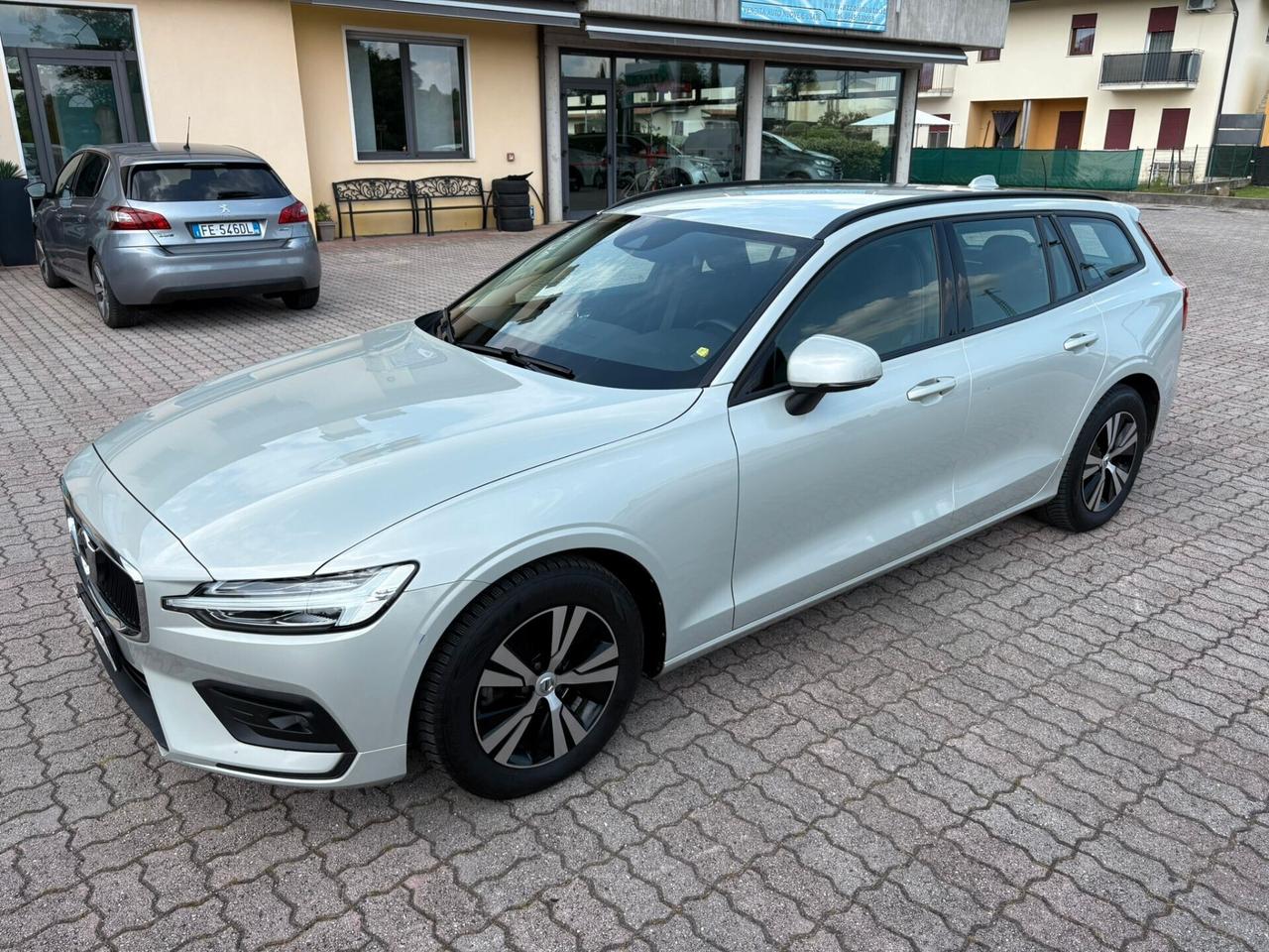 VOLVO V60 2.0 D3 CAMBIO AUTOMATICO