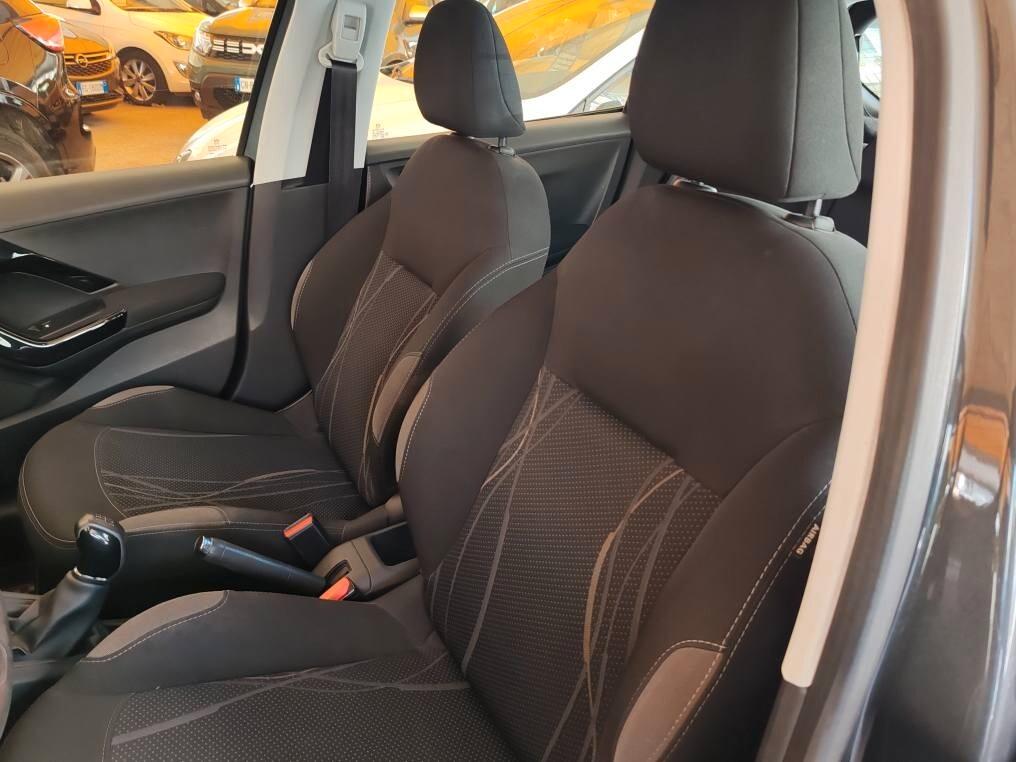 Peugeot 208 PureTech