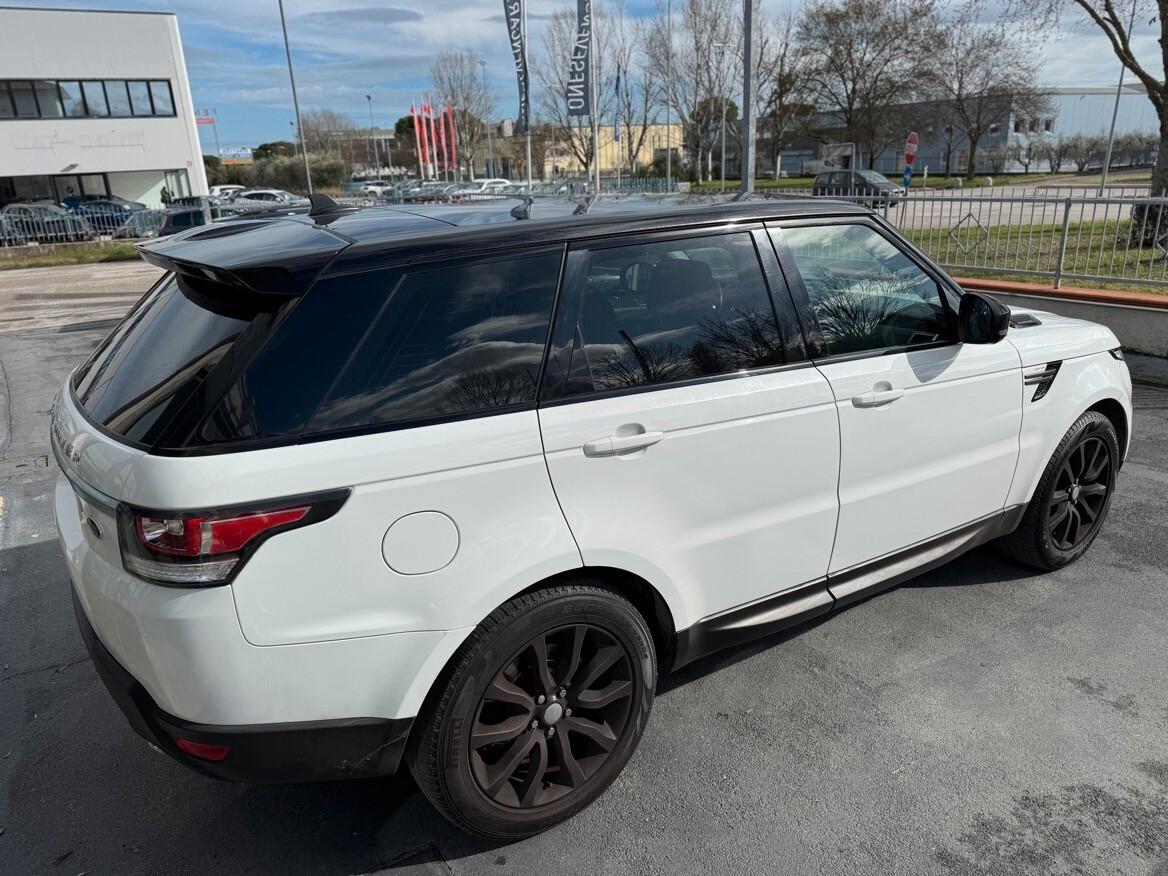 Land Rover Range Sport 3.0 TDV6 SE