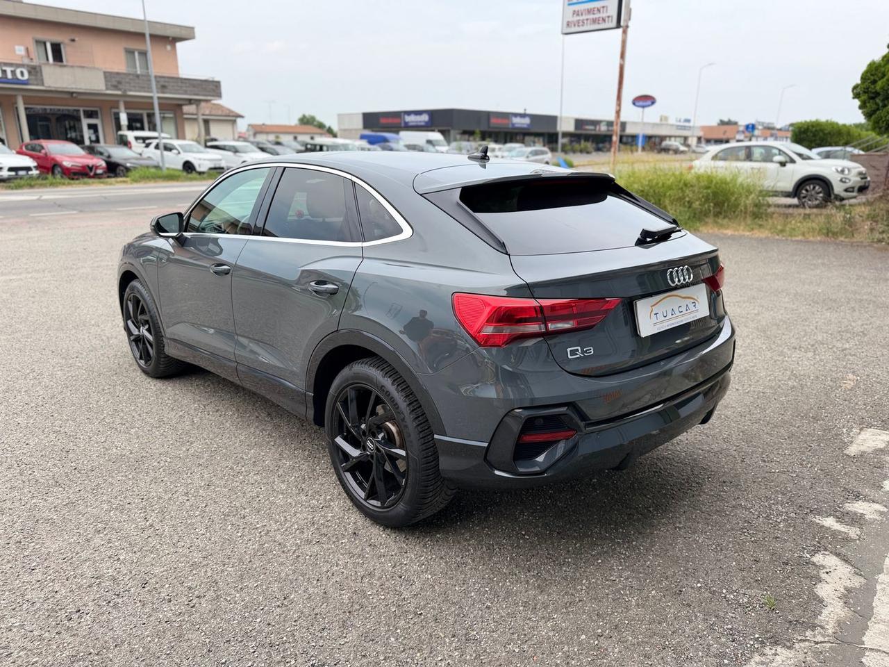 Audi Q3 Business 2.0 35 TDI #11754