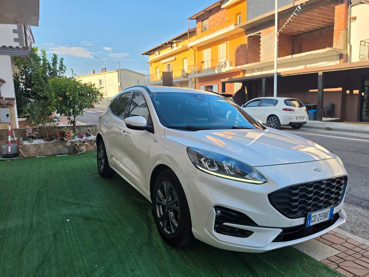 Ford Kuga 2.0 EcoBlue Hybrid 150 CV 2WD ST-Line