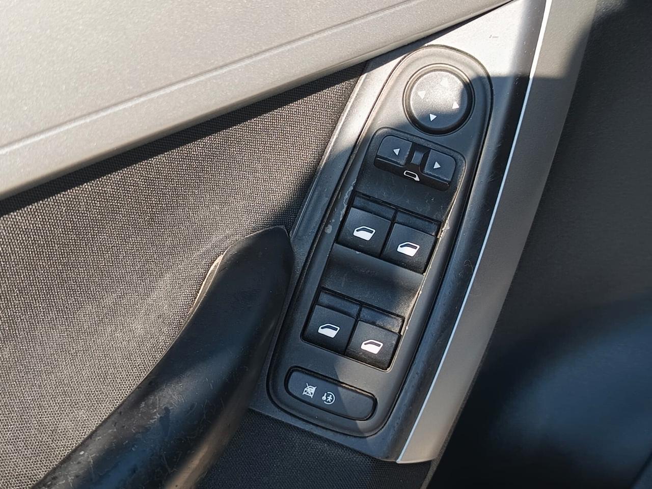 Citroen C4 Picasso 2012 - 1.6 HDi LB AUTOMOBILI