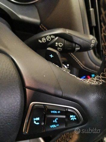 Ford Kuga 2.0tdci 180cv Powershift AWD Vignale
