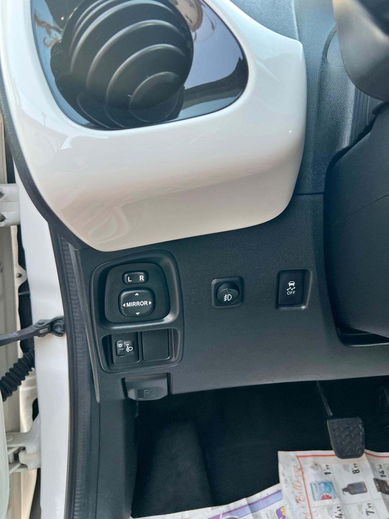 Toyota Aygo 1.0 VVT-i 69 CV 5 porte x-wave MMT